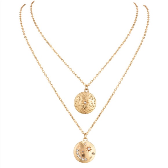 SELENE • Moon and Star Pendant Necklace - Picture 2 of 6